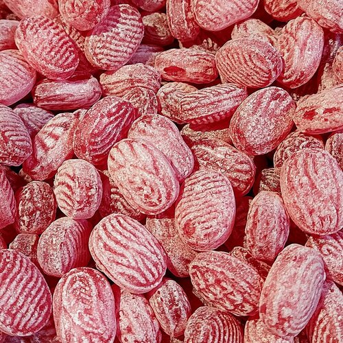 Hard Raspberry Fillings 30g - Gottis - Swedish Candy Co.